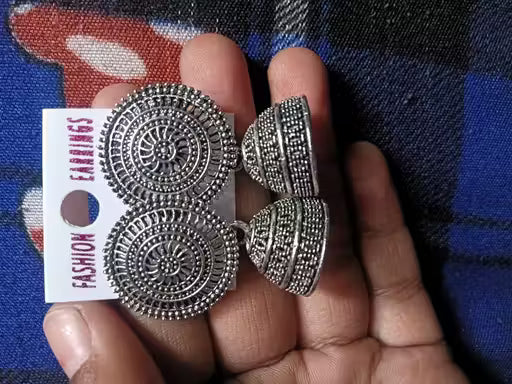 Trending Festive Classy Earrings & Studs